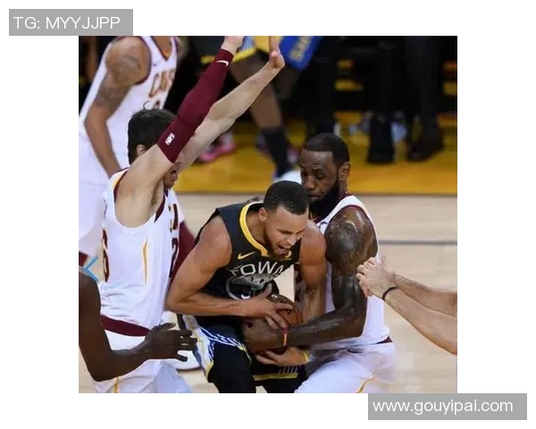 杭州篮球队的包夹战术解析与其在比赛中的应用探讨