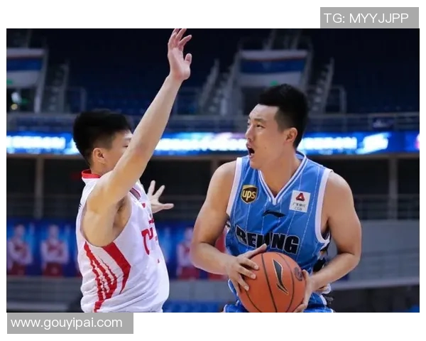 重庆篮球队以56分领跑冠军赛积分榜展现强劲实力与竞争优势